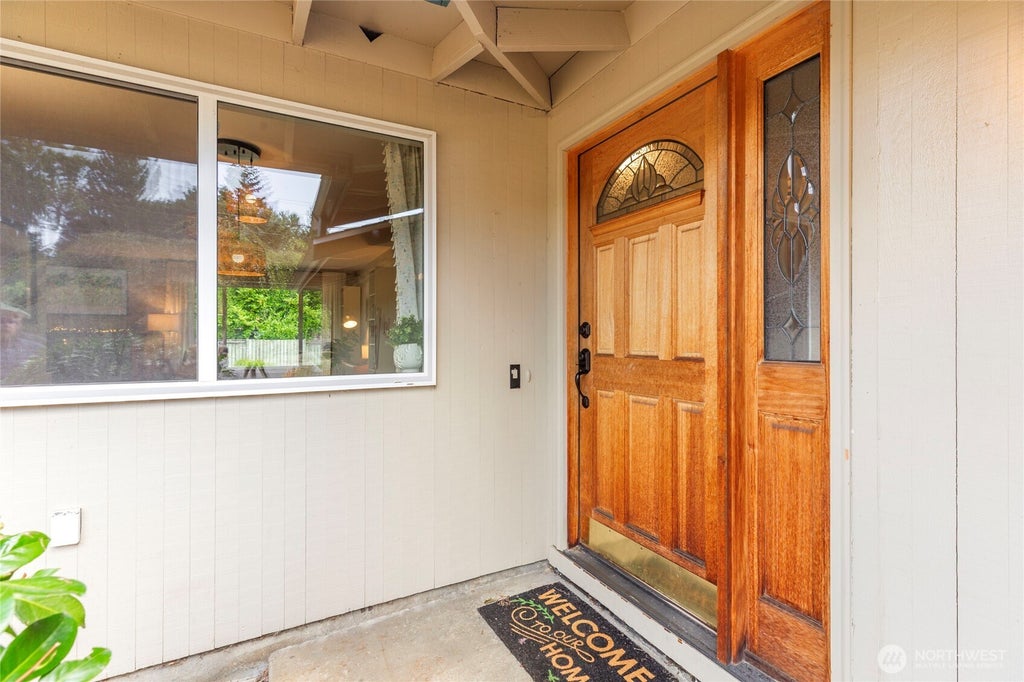 Photo of 8622 NE 139th Street, Kirkland, WA 98034 (MLS # 2560657)