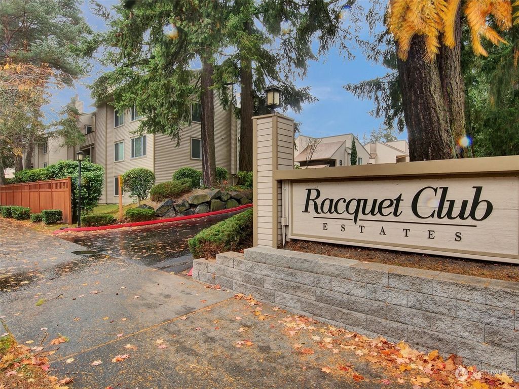 Photo of 14707 NE 44th Place #Q11, Bellevue, WA 98007 (MLS # 2306045)