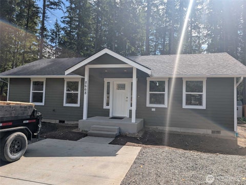 Photo of 8668 Bell Court, Maple Falls, WA 98266 (MLS # 2572255)