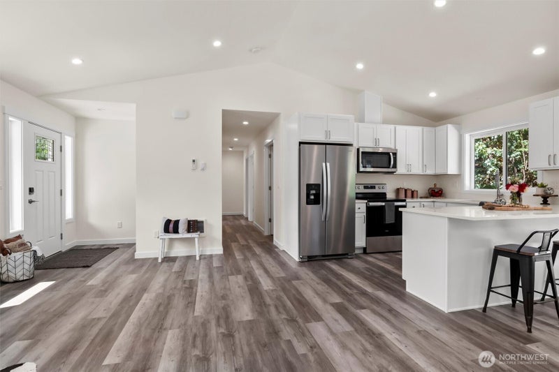 8668 Bell Court