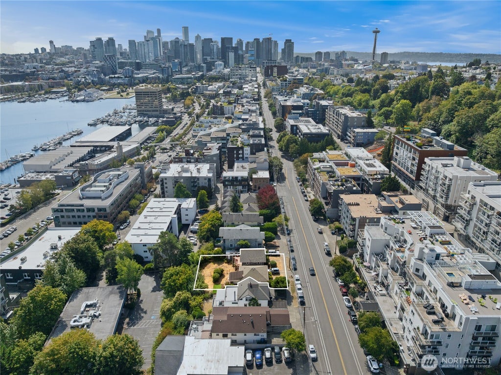 Photo of 1722 Dexter Avenue N, Seattle, WA 98109 (MLS # 2583599)