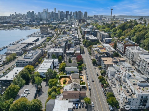 Photo of 1722 Dexter Avenue N, Seattle, WA 98109 (MLS # 2583599)