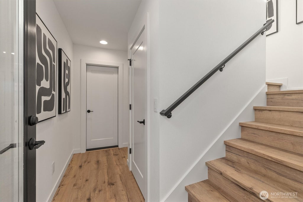 Photo of 945 NW 61st Street, Seattle, WA 98107 (MLS # 2501852)