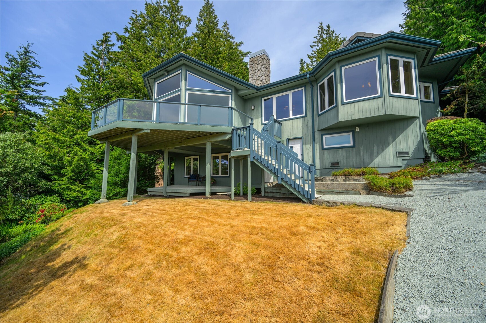 3995 Bay Lane