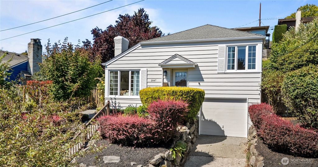 Photo of 3047 36th Avenue W, Seattle, WA 98199 (MLS # 2408779)