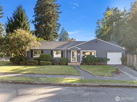 306 Stanford Street Fircrest WA 98466