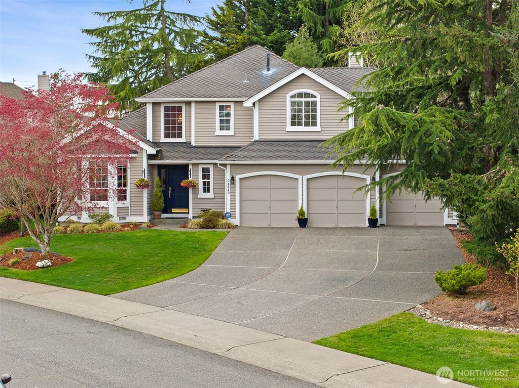 Photo of 34649 10th Place SW, Federal Way, WA 98023 (MLS # 2509535)