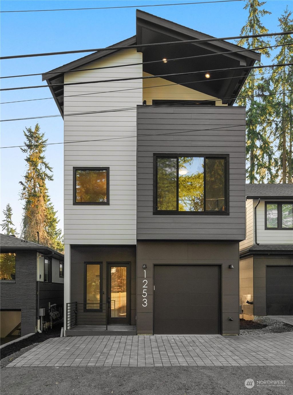Photo of 1253 NE 98th Street, Seattle, WA 98115 (MLS # 2315784)