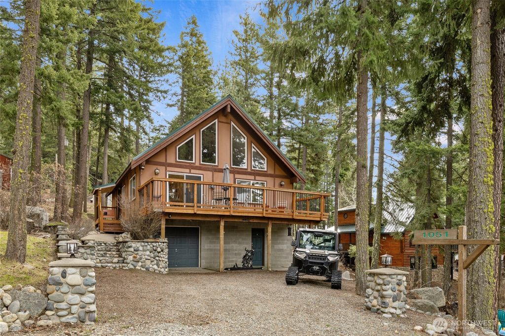 Photo of 1051 Highland Loop, Ronald, WA 98940 (MLS # 2477720)