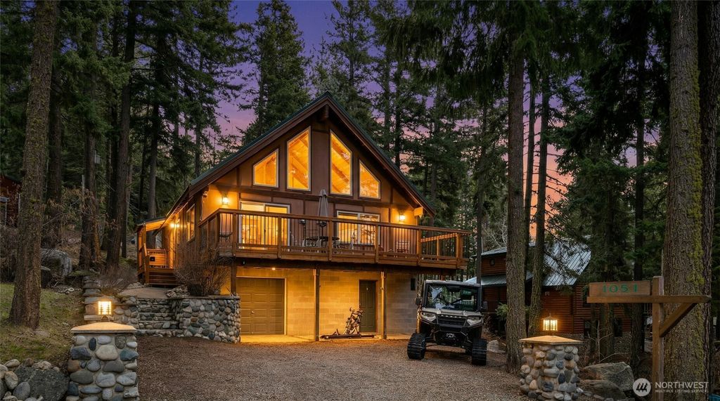 Photo of 1051 Highland Loop, Ronald, WA 98940 (MLS # 2477720)