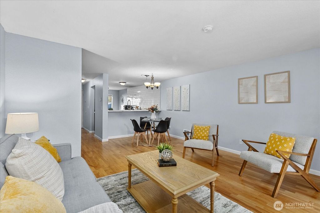 listing image 9362449141415284216