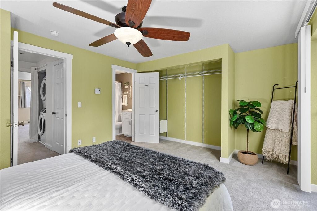 listing image 9362717625774371017