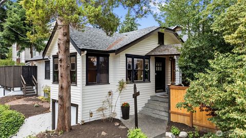 Photo of 9701 Roosevelt Way NE, Seattle, WA 98115 (MLS # 2419965)