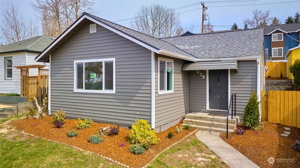 Photo of 4836 25th Avenue SW, Seattle, WA 98106 (MLS # 2053117)