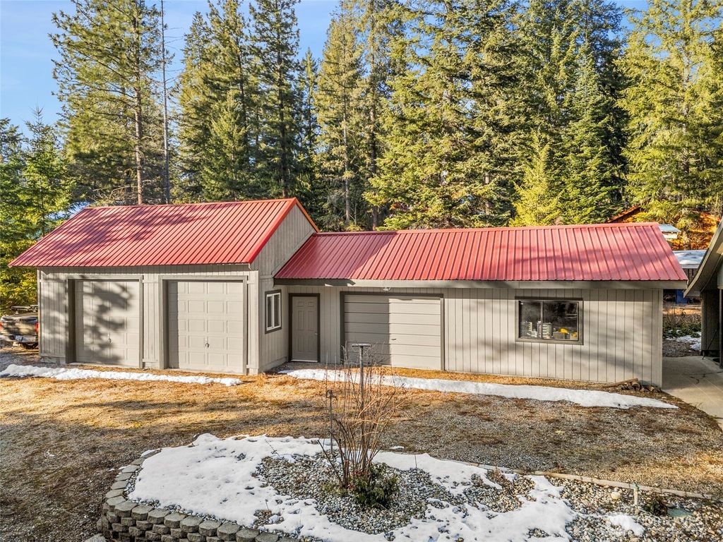 Photo of 21823 Colt Road, Leavenworth, WA 98826 (MLS # 2485290)