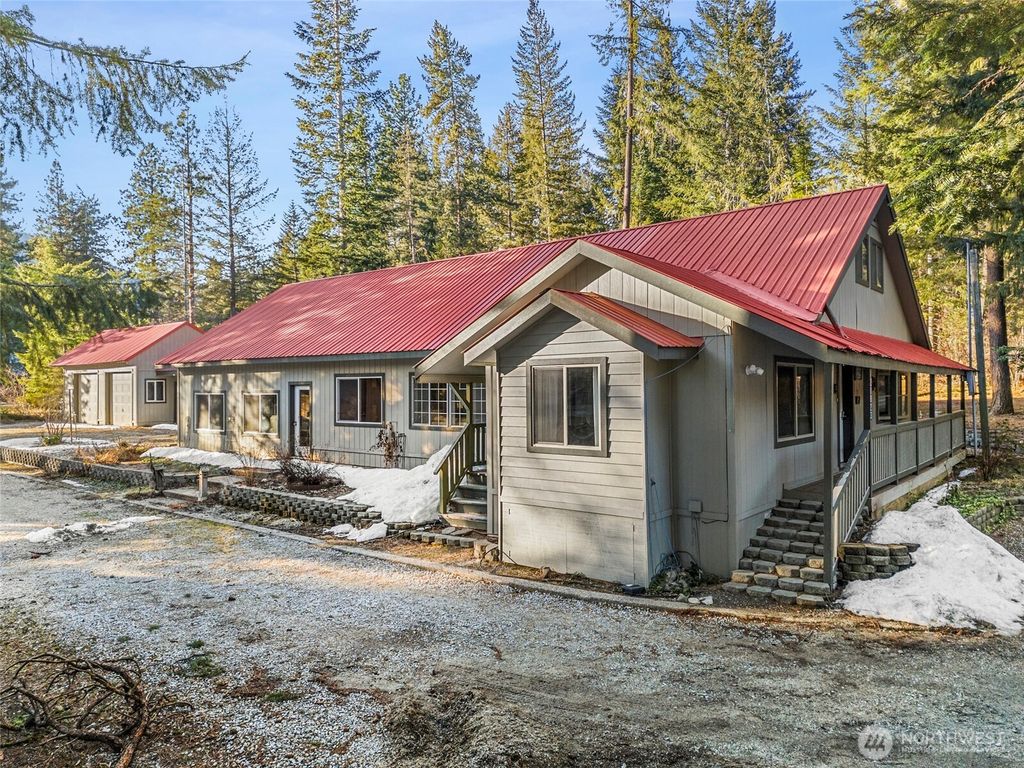 Photo of 21823 Colt Road, Leavenworth, WA 98826 (MLS # 2485290)