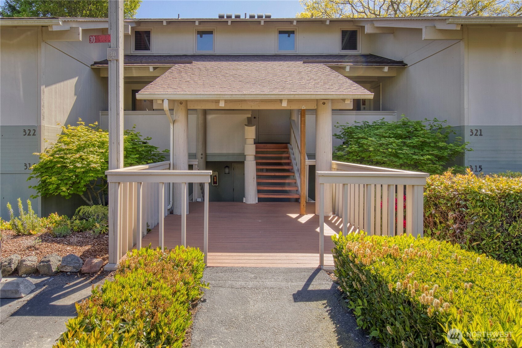 30 Admiralty Lane 316