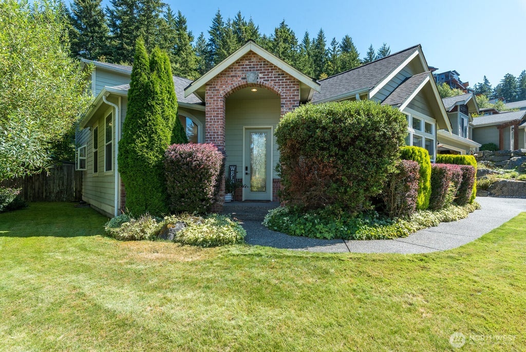 Photo of 2311 Oregon Avenue, Anacortes, WA 98221 (MLS # 2568083)