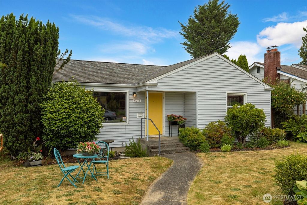 Photo of 4016 52nd Avenue SW, Seattle, WA 98116 (MLS # 2397704)