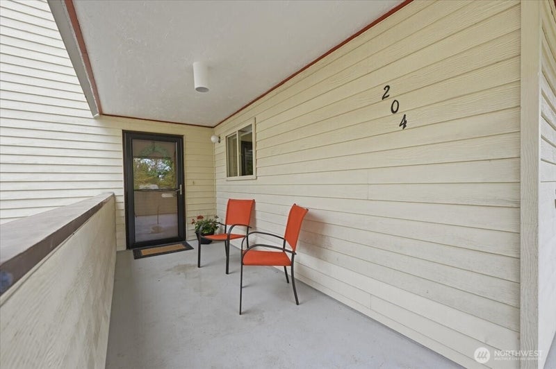 8516 196th Street SW 204