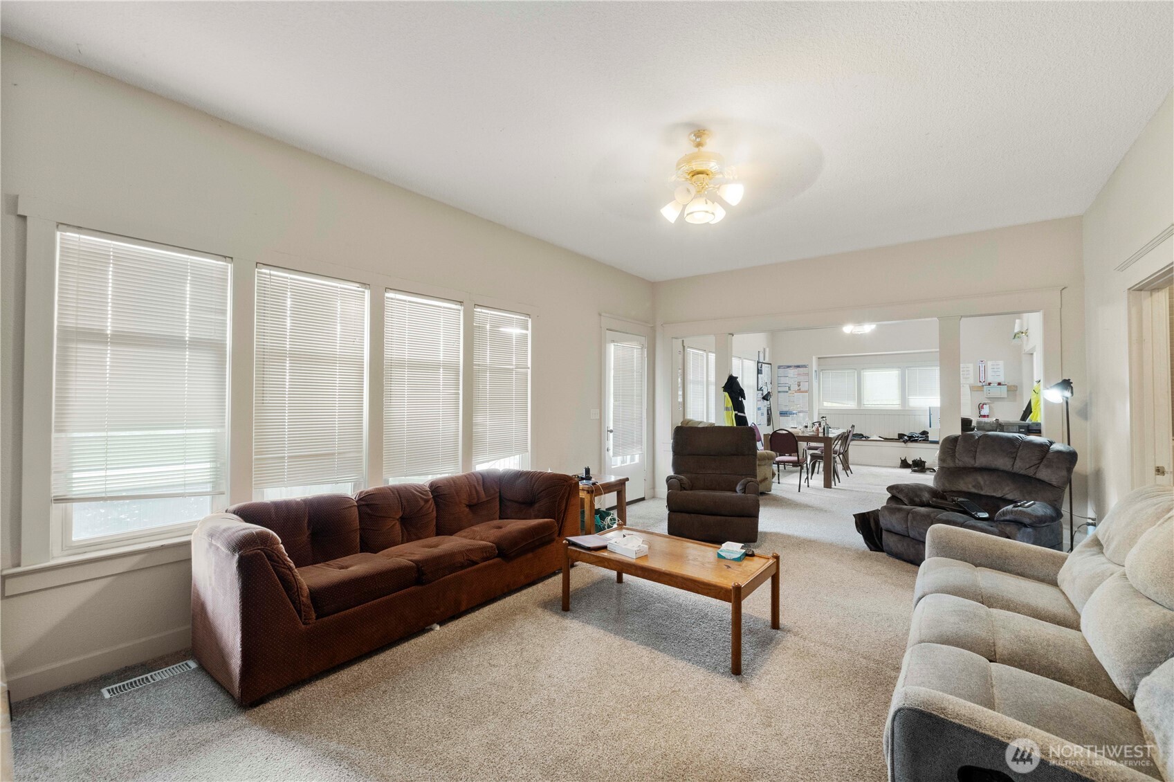 876 S Market Boulevard