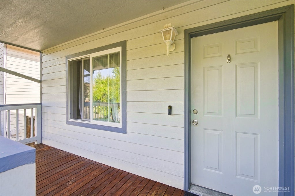 Photo of 3108 Rosewood Street, Mount Vernon, WA 98273 (MLS # 2582258)