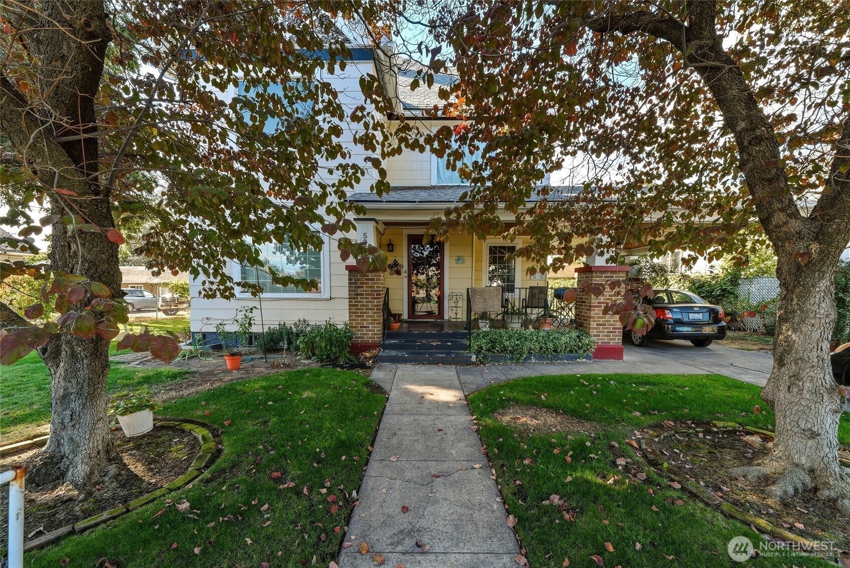 535 N 6th Avenue
