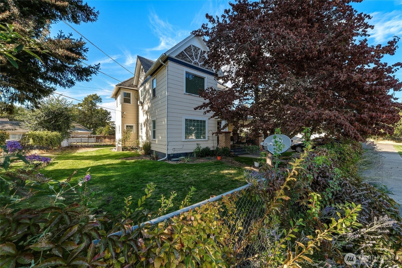 535 N 6th Avenue