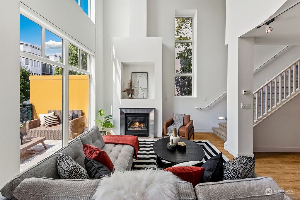 Photo of 17 W Mercer Street #1, Seattle, WA 98119 (MLS # 2188126)