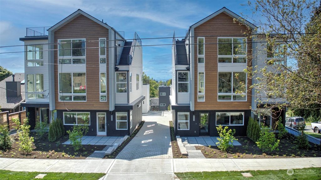 Photo of 2913 S Dearborn Street, Seattle, WA 98144 (MLS # 2069782)