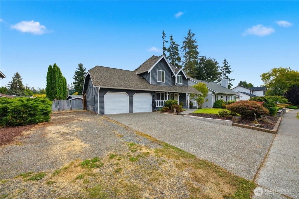 Photo of 10203 50th Place W, Mukilteo, WA 98275 (MLS # 2578073)
