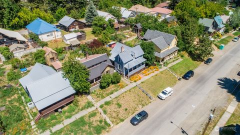 A home in Roslyn