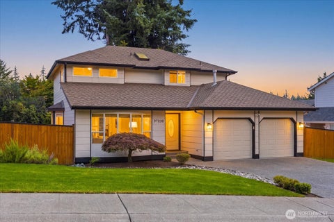 Photo of 37230 20th Avenue S, Federal Way, WA 98003 (MLS # 2550218)