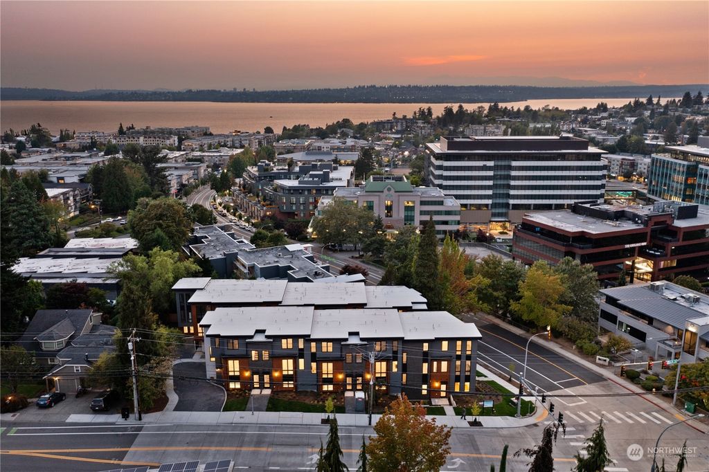 Photo of 117 6th Street #E, Kirkland, WA 98033 (MLS # 2331781)