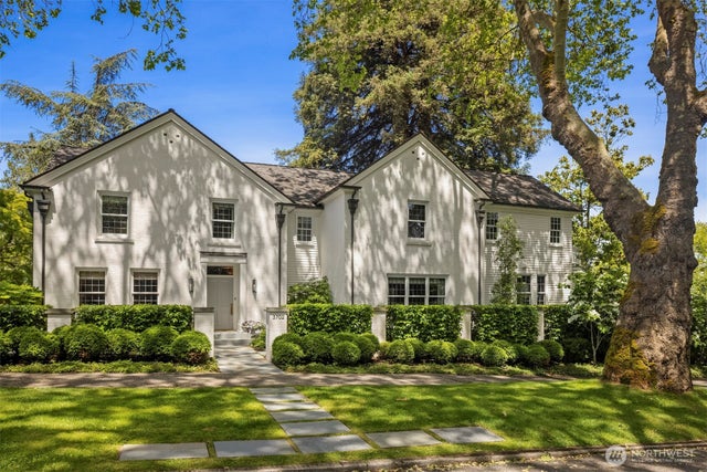 3702 E Prospect Street, Seattle