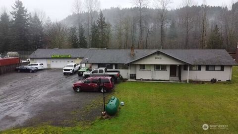 12503 151st Avenue E Puyallup WA 98374