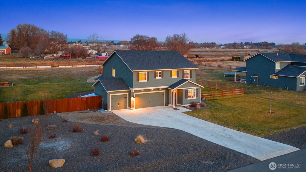 Photo of 2820 Roan Drive, Ellensburg, WA 98926 (MLS # 2473422)