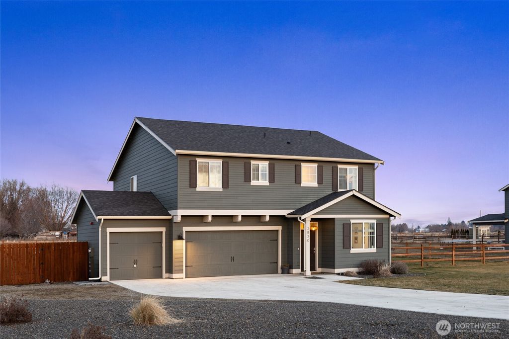 Photo of 2820 Roan Drive, Ellensburg, WA 98926 (MLS # 2473422)