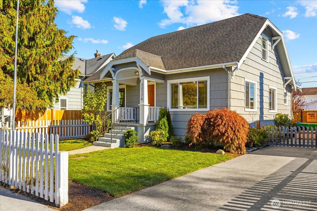 Photo of 2217 Hoyt Avenue #A, Everett, WA 98201 (MLS # 2442455)