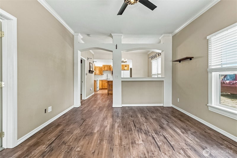 1132 W Elm Street