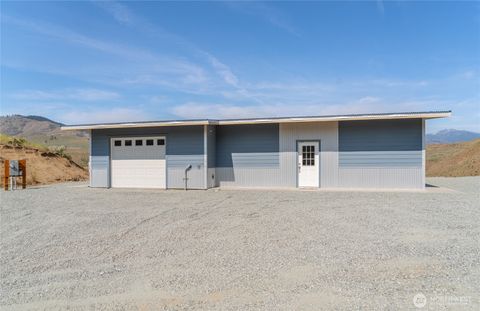 Photo of 2 Island View Lane, Methow, WA 98834 (MLS # 2396181)