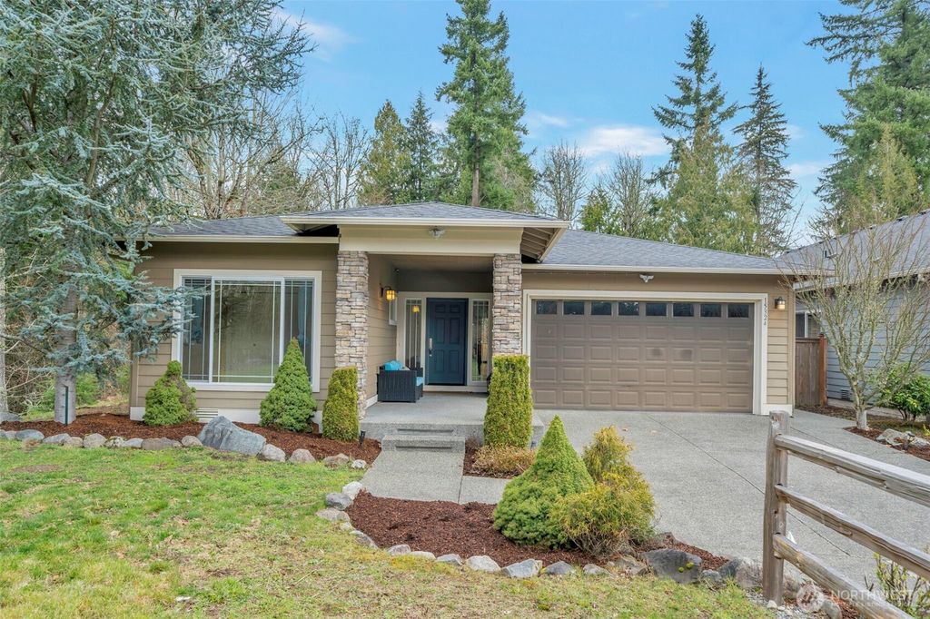 Photo of 15324 160th Place SE, Renton, WA 98058 (MLS # 2483262)