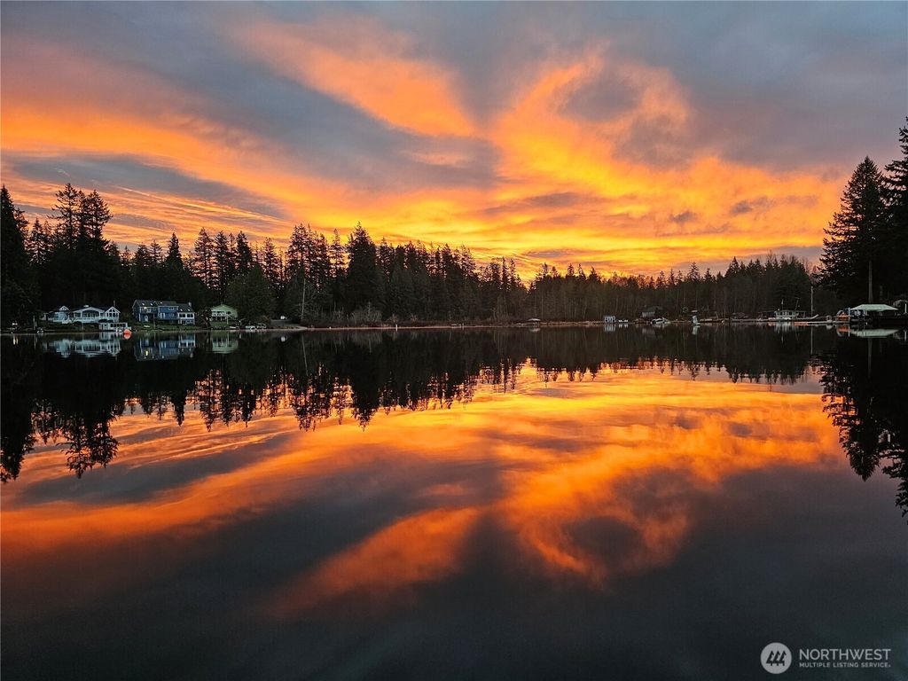 Photo of 5927 W Flowing Lake Road, Snohomish, WA 98290 (MLS # 2346334)