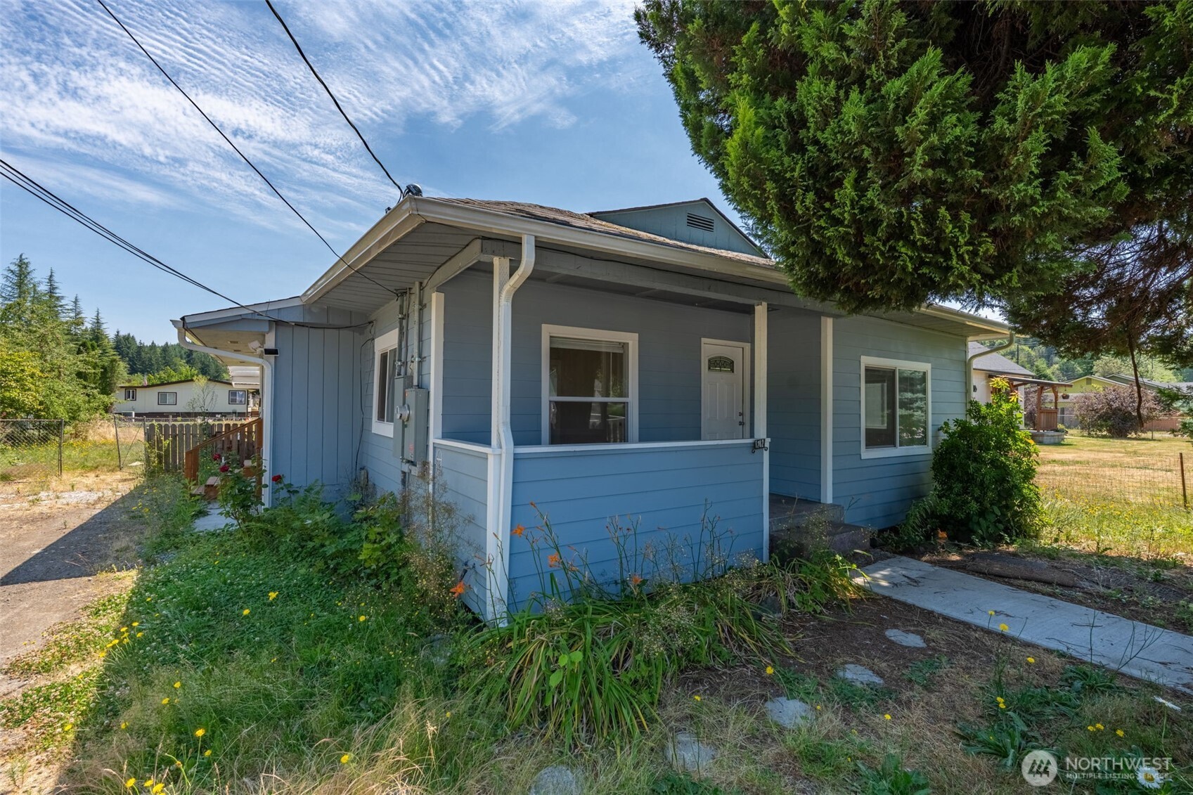 1202 Rhobina Street