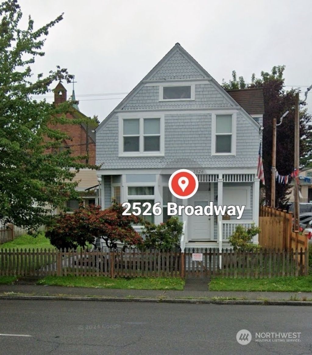 Photo of 2526 Broadway, Everett, WA 98201 (MLS # 2298831)