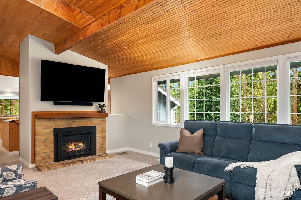 Photo of 19522 NE 181st Street, Woodinville, WA 98077 (MLS # 2501671)