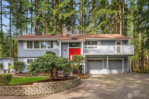 Photo of 19522 NE 181st Street, Woodinville, WA 98077 (MLS # 2501671)