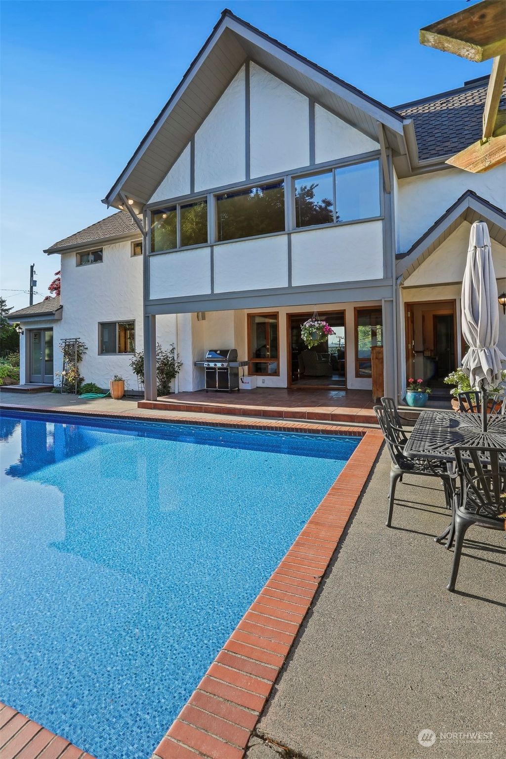 Photo of 2803 NW 94th Street, Seattle, WA 98117 (MLS # 2068148)