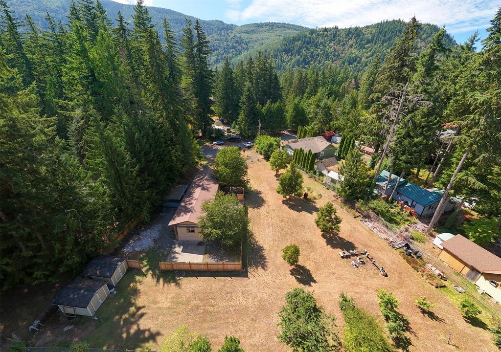 Photo of 8372 Juniper Lane, Maple Falls, WA 98266 (MLS # 2578778)