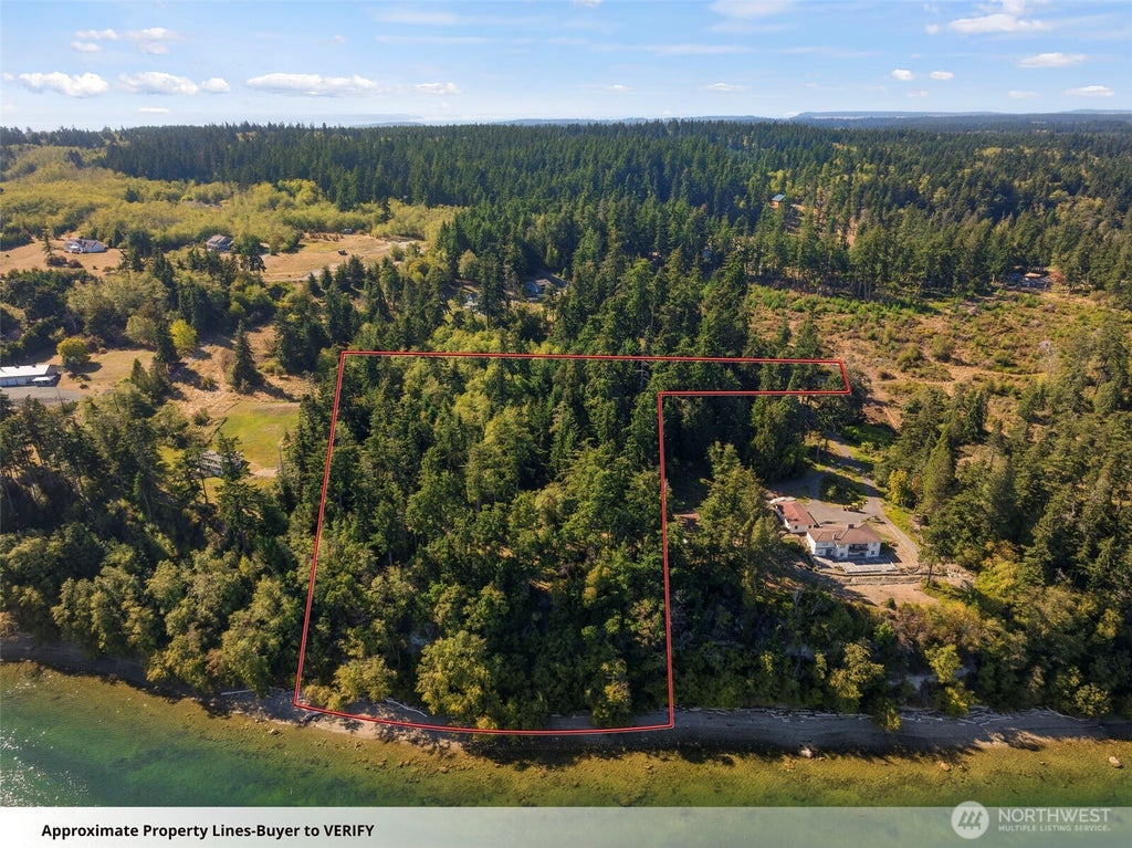 Photo of 0 Luna Lane, Coupeville, WA 98239 (MLS # 2590770)